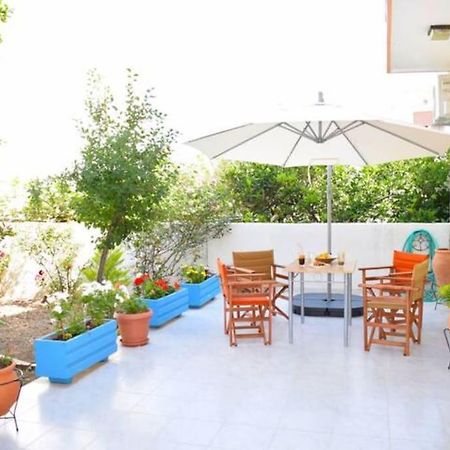 Marble Cool 2-Bedroom Down Town Yard House Kissamos Bagian luar foto