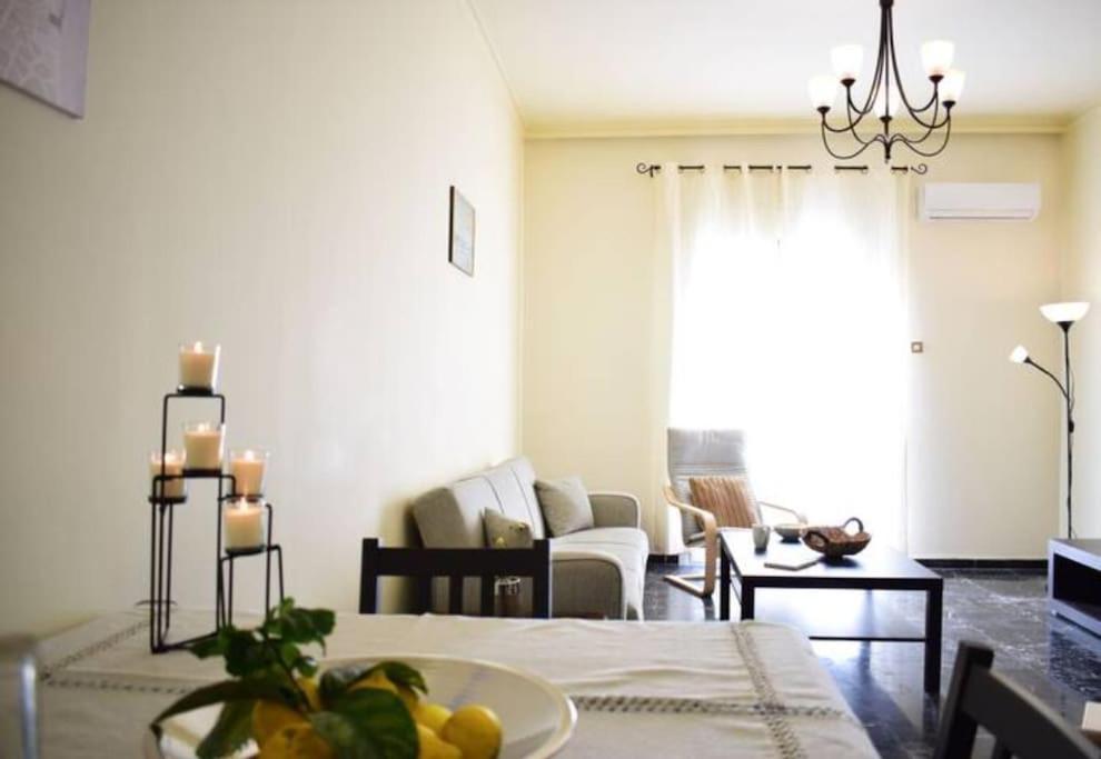 Marble Cool 2-Bedroom Down Town Yard House Kissamos Bagian luar foto