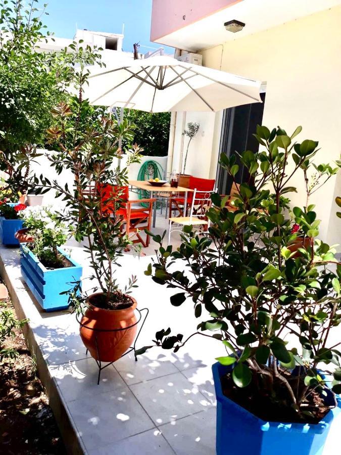 Marble Cool 2-Bedroom Down Town Yard House Kissamos Bagian luar foto