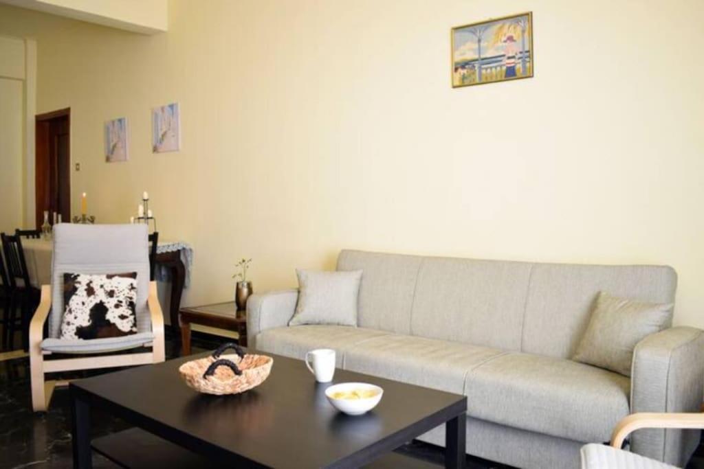 Marble Cool 2-Bedroom Down Town Yard House Kissamos Bagian luar foto