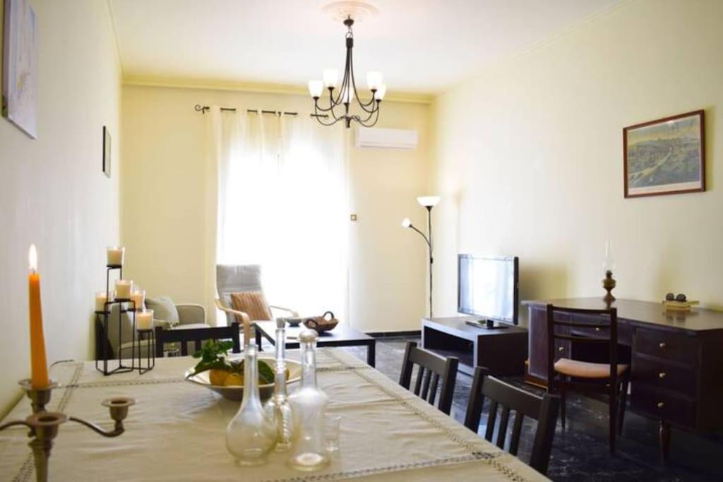Marble Cool 2-Bedroom Down Town Yard House Kissamos Bagian luar foto